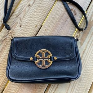 Tory Burch crossbody purse